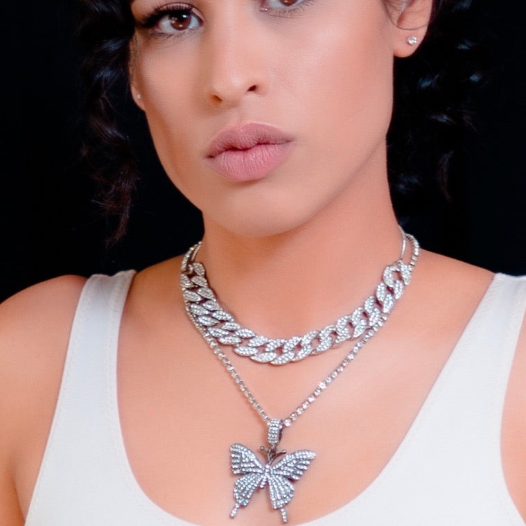 TREND BUTTERFLY RHINESTONE DOUBLE  NECKLACE